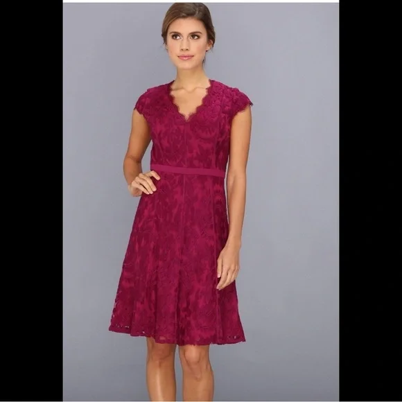 New ADRIANNA PAPELL Illusion Inset Fit Flare Dress Crushed Berry Purple Magenta - Picture 11 of 11